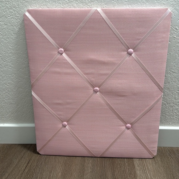 Pink Wall picture canvas frame - Picture 1 of 5